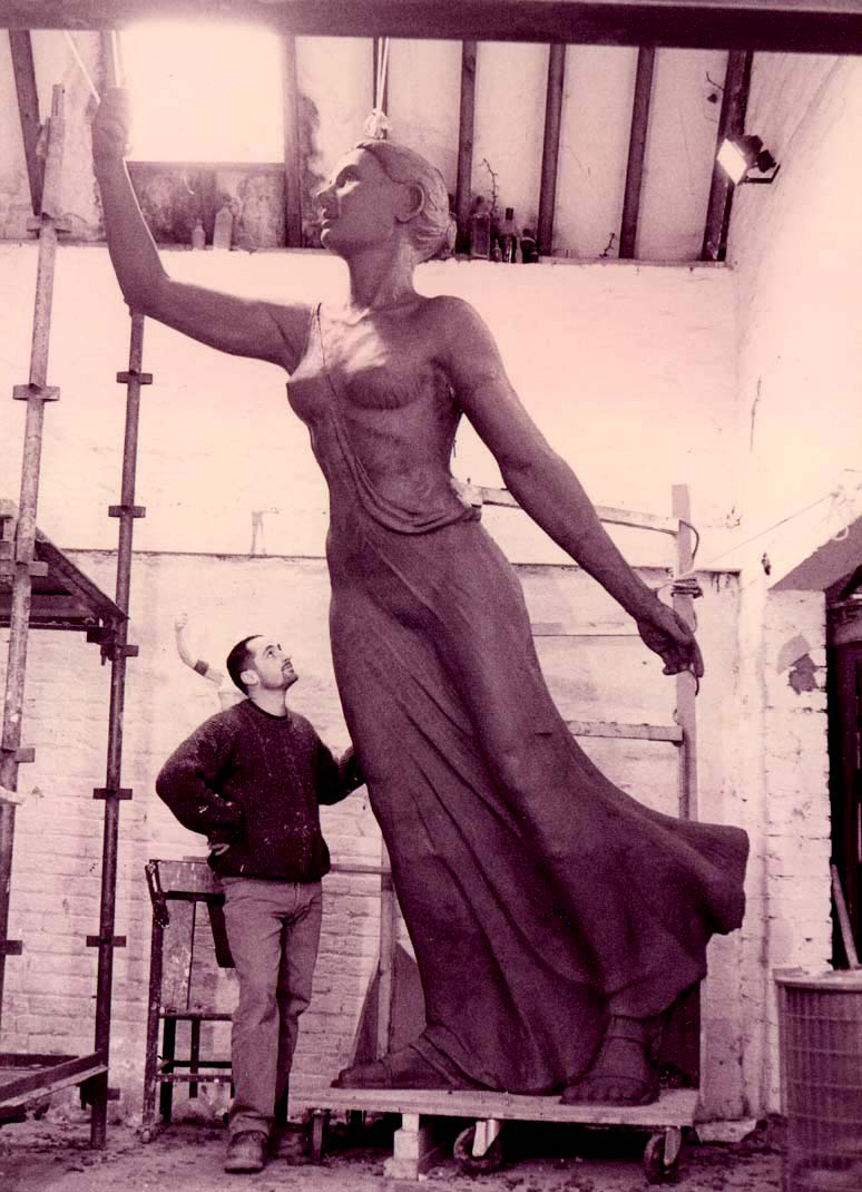 Diosa / modelado en arcilla